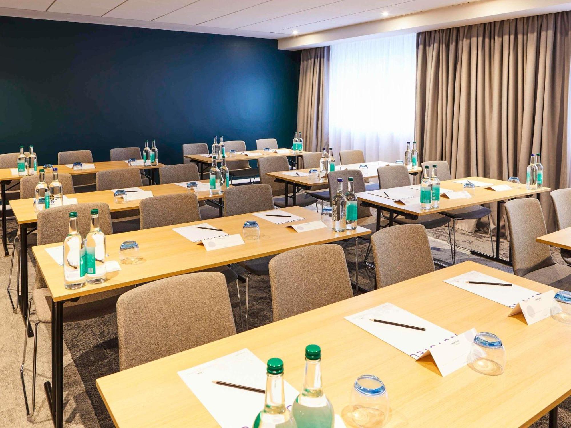 Novotel Birmingham Airport Terminal Building - Nec Bickenhill Dış mekan fotoğraf